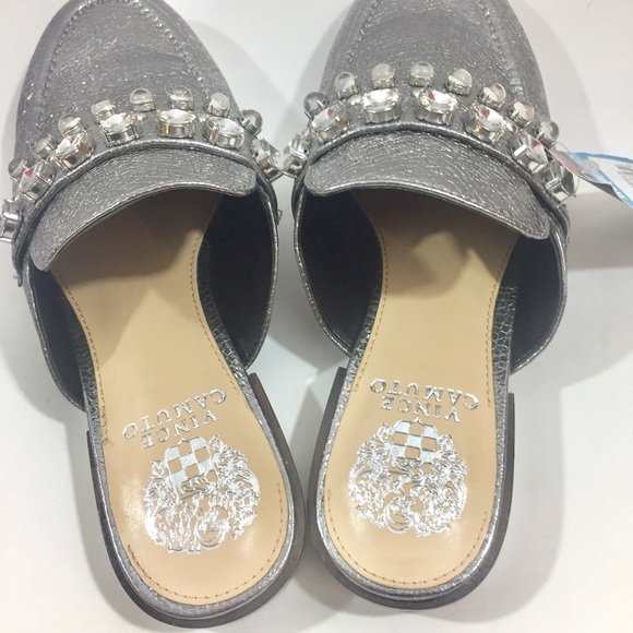 Vince Camuto FINAL PRICE - Picture 4 of 5